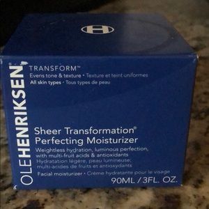 OLEHENRIKSEN Sheer Transformation Perfecting